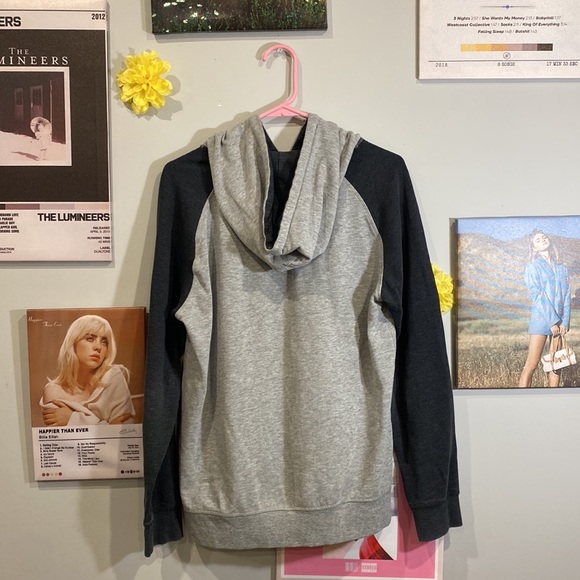 2 shades of grey Tentree hoodie with center design. Size - M :) - Picture 2 of 7